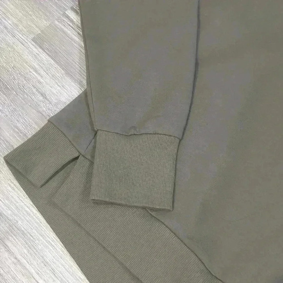 All In Motion Moss Green French Terry Sweatshirt NEW! - Picture 4 of 5